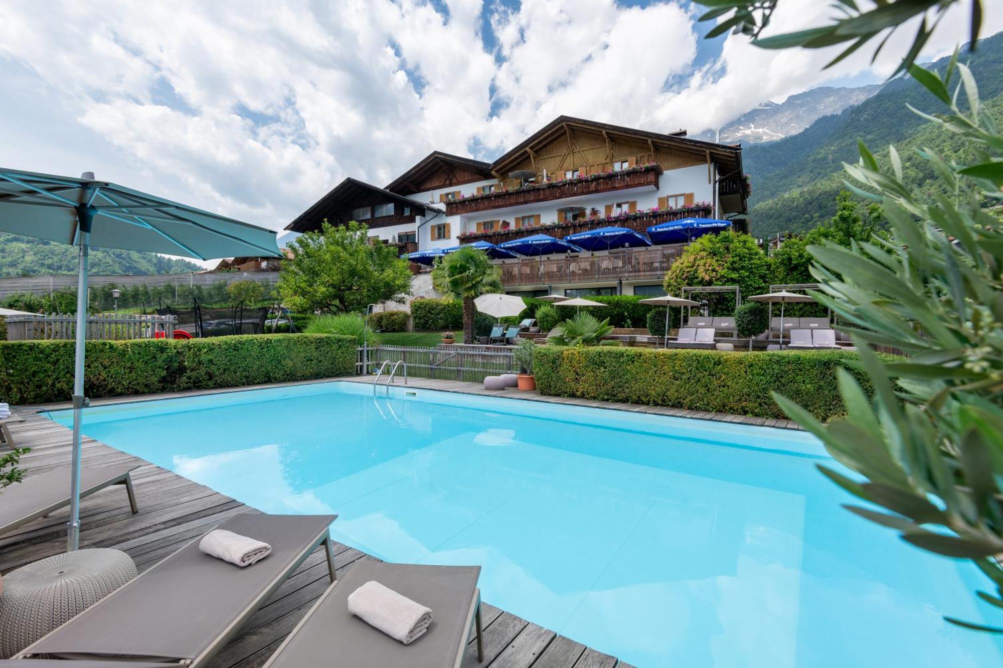 Hotel Residence Mavie Lagundo Exterior foto